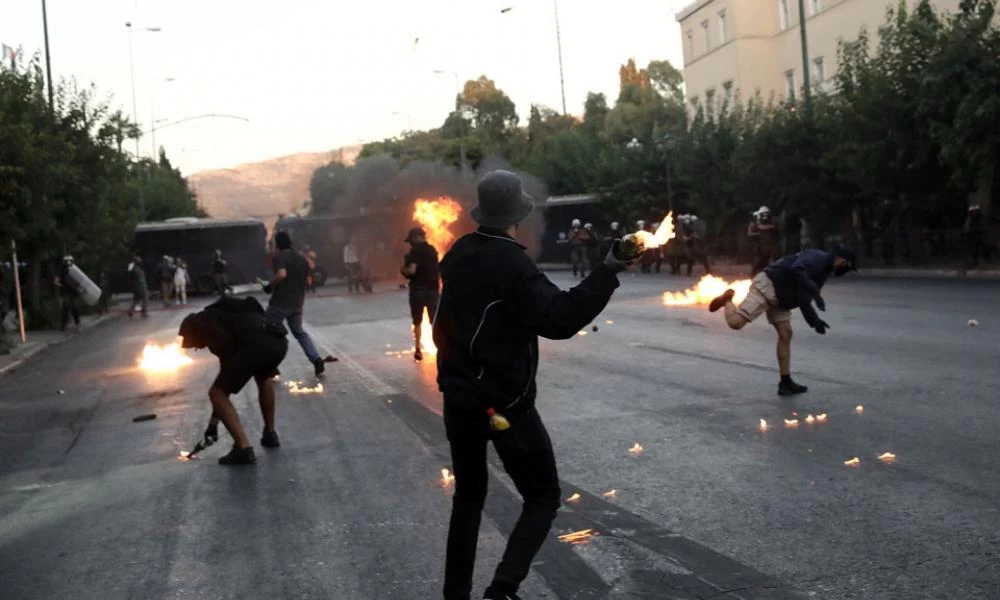 Προετοιμασία στην ΕΛ.ΑΣ. για επιθέσεις και προβοκάτσια εξτρεμιστών στον εορτασμό των 200 χρόνων